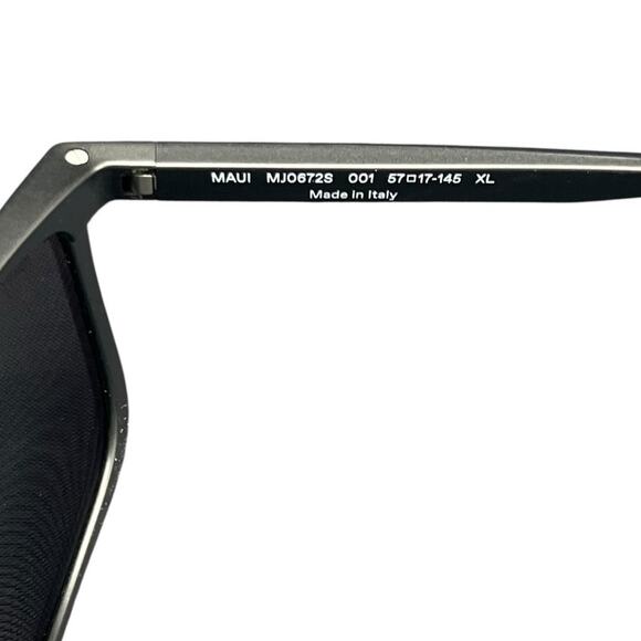 Maui Jim Hulili Polarized Sunglasses Matte Black MJ0672S-001 - Picture 5 of 10